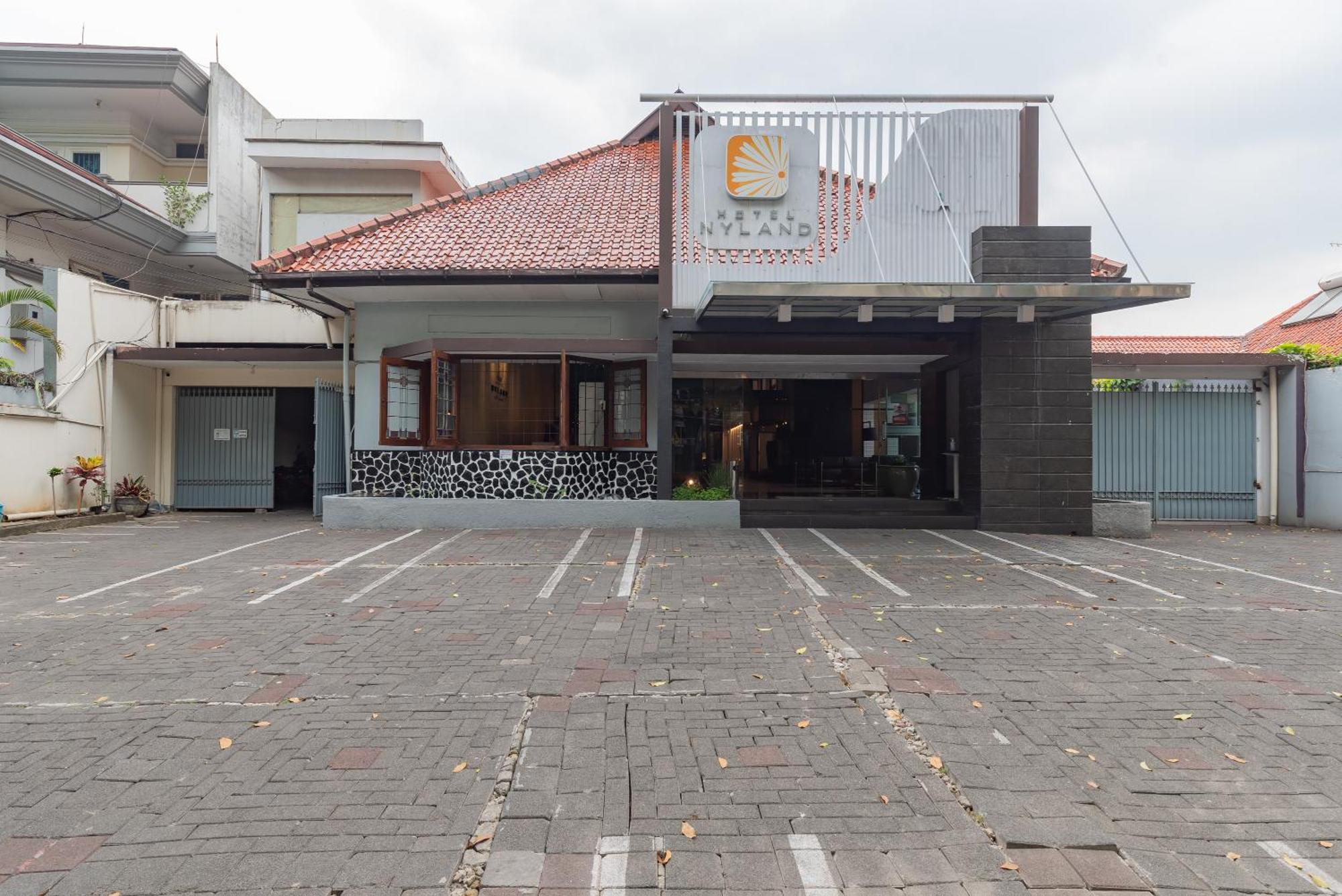 Reddoorz Plus @ Cipaganti Street 3 Бандунг Екстериор снимка